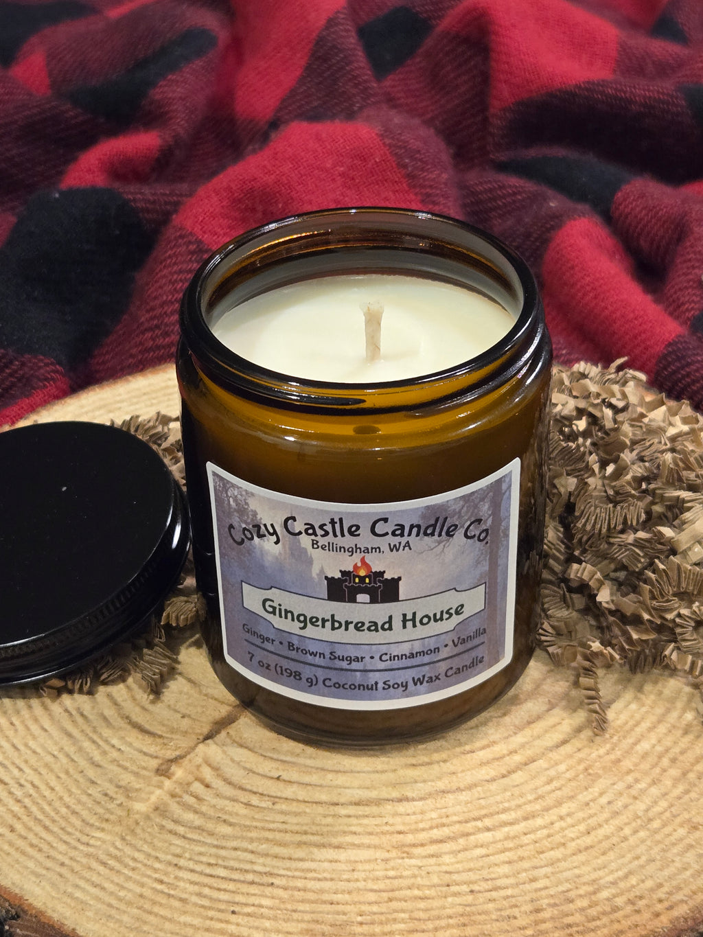 "Gingerbread House" 7oz Scented Candle